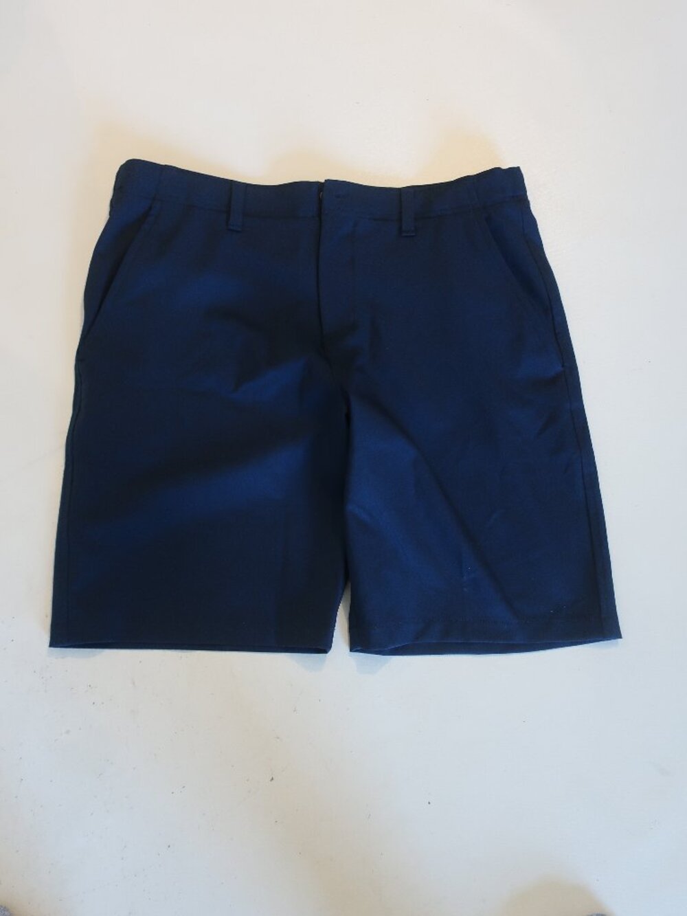 NWT Boys Under Armour Navy Blue (Item- 4) Flat Front Shutdown Shorts YXL